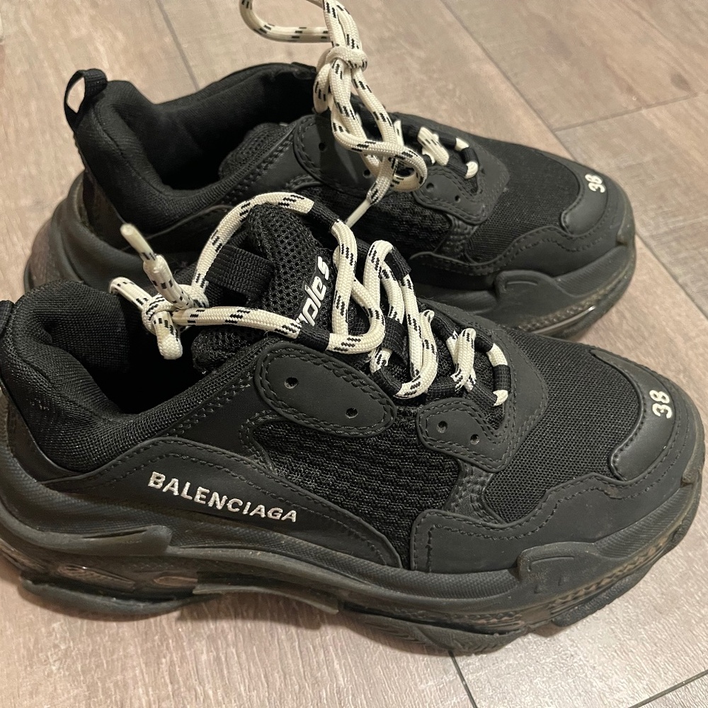 Balenciaga TripleS Shoes Size 38